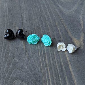 Floral & Heart Resin Stud Earrings Set of 3 -Cream Pansy, Aqua Rose, Black Heart